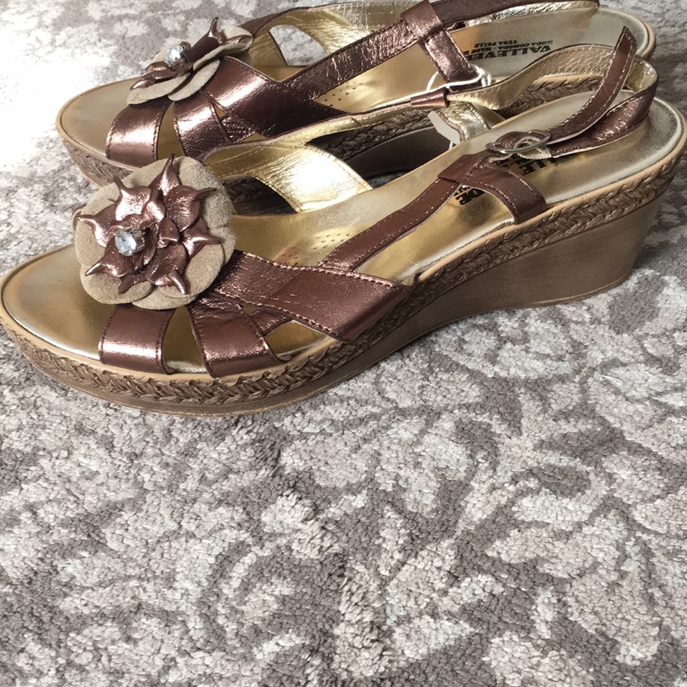 Valleverde Bronze Leather Sandals View 2
